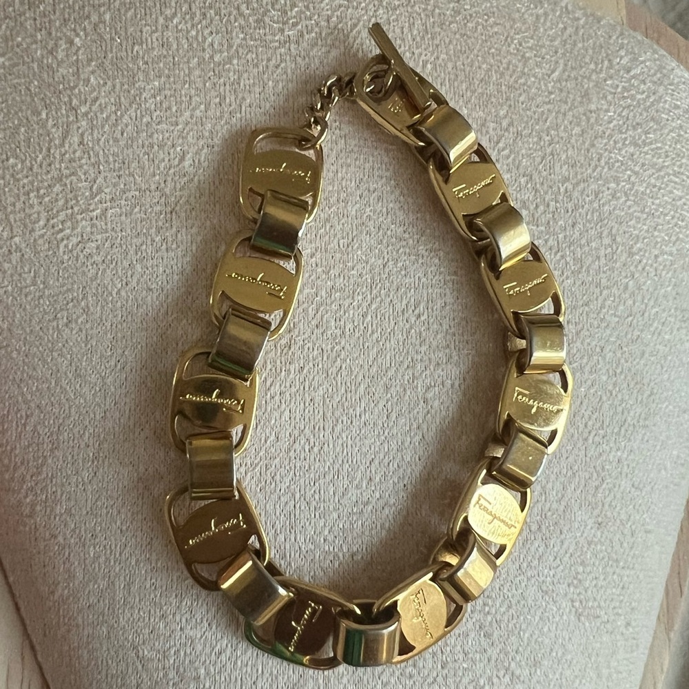 Salvatore Ferragamo Gancini Bracelet - Picture 3 of 5